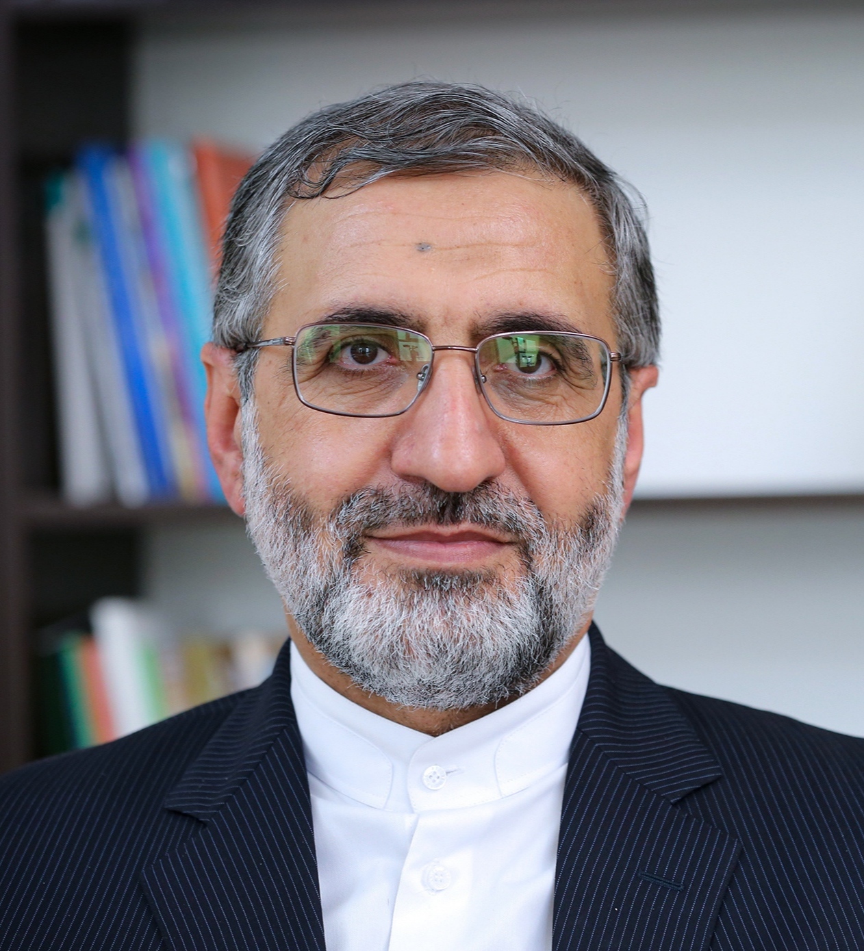 غلامحسین اسماعیلی